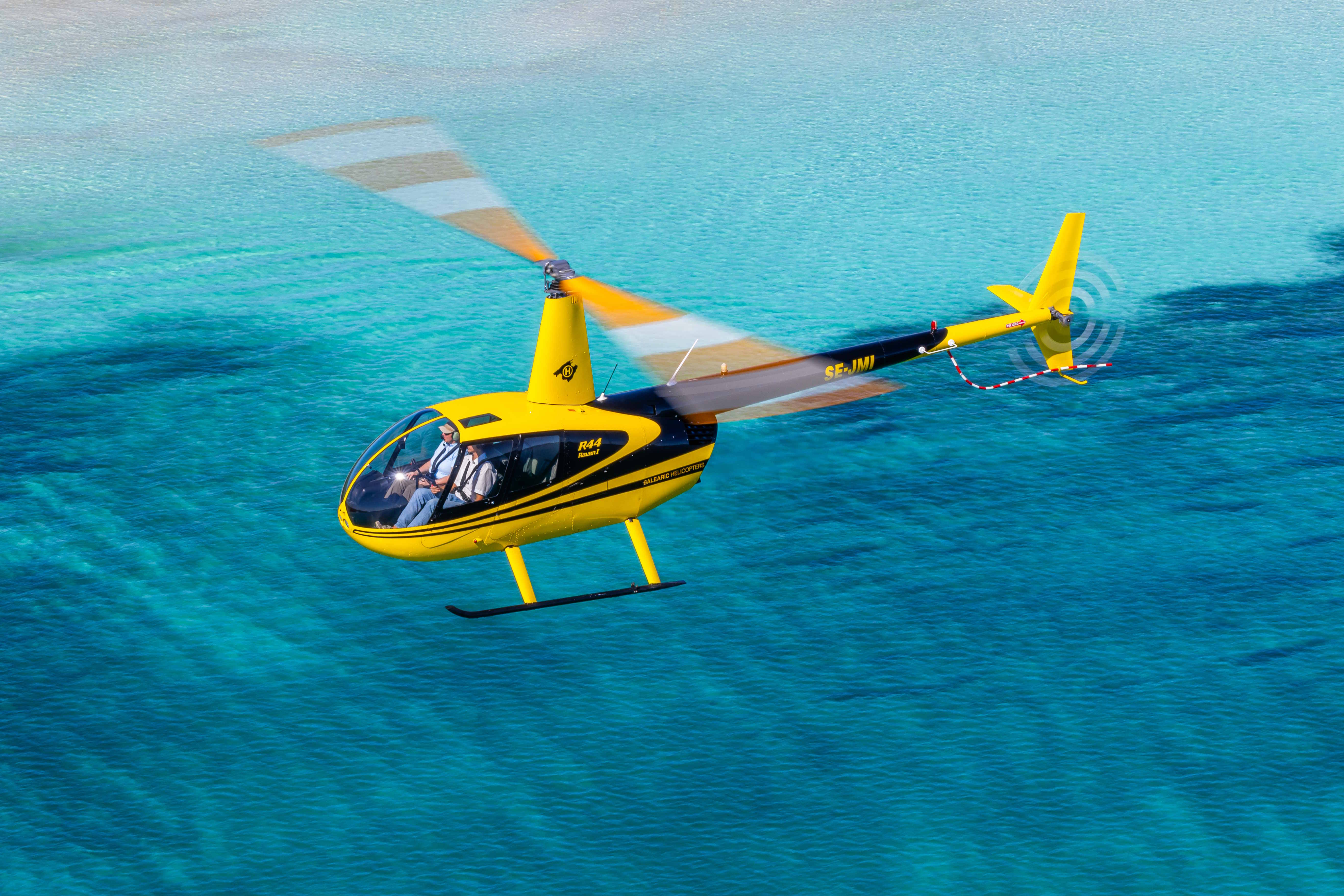How Much Does a Helicopter Licence Cost?
